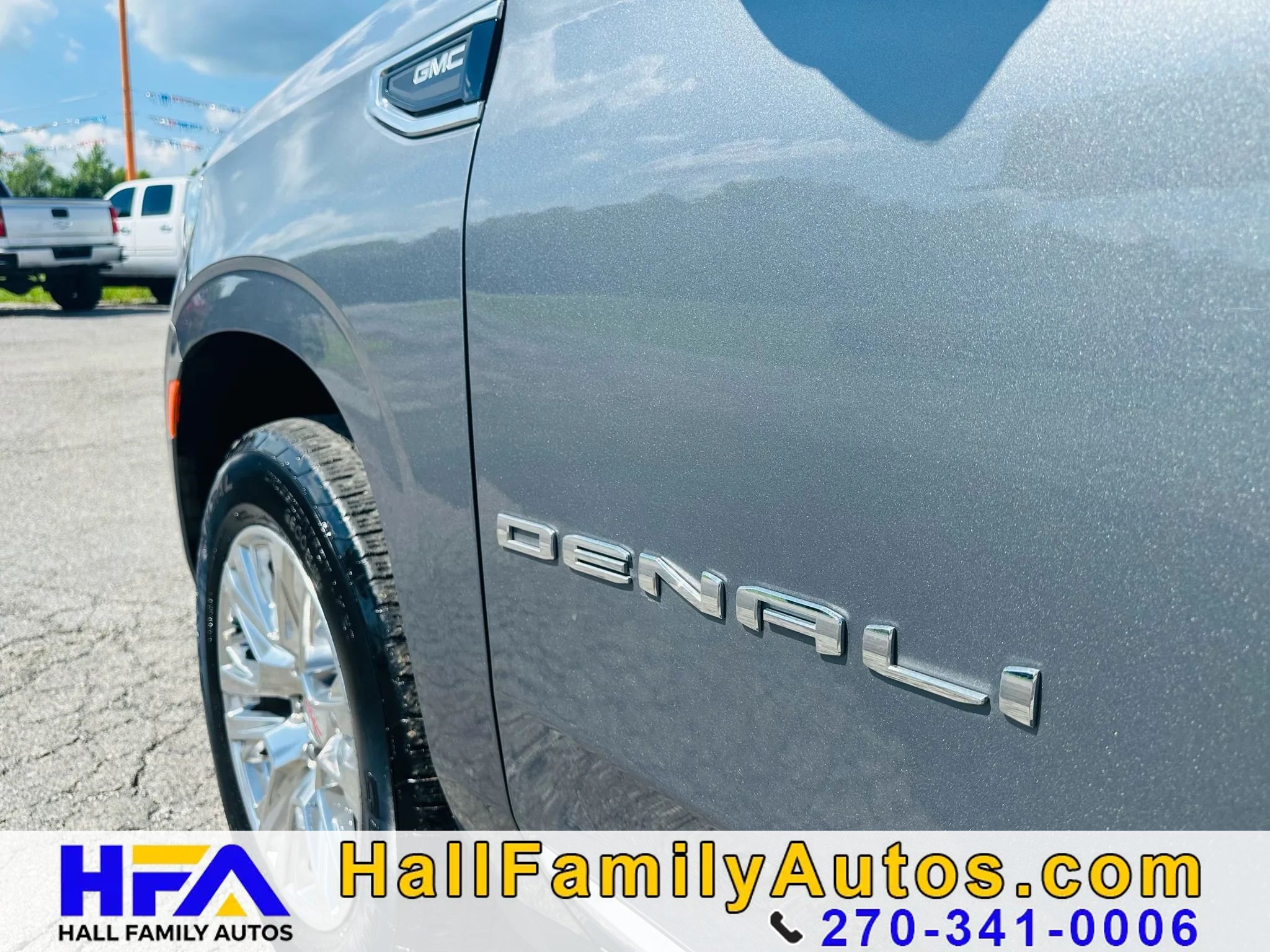 Used 2021 GMC Yukon Denali RWD image 9