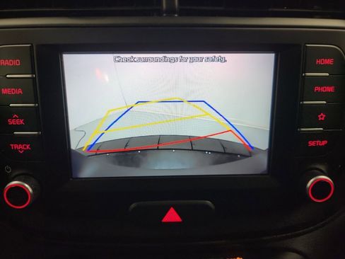 Used 2020 Kia Soul S FWD image 30