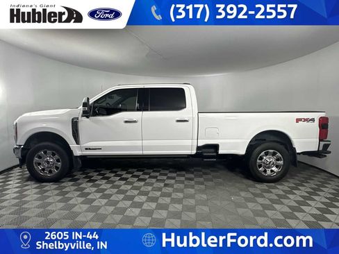 Used 2023 Ford F350 Lariat w/ Lariat Ultimate Package AWD/4WD image 5