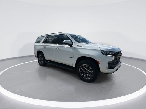 Used 2023 Chevrolet Tahoe Z71 w/ Z71 Off-Road Package AWD/4WD image 2