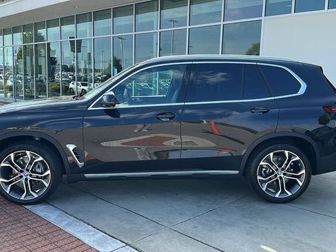 Used 2026 BMW X5 sDrive40i w/ Parking Assistance Package RWD image 3