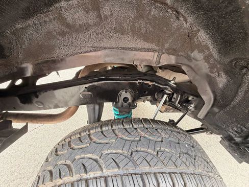Used 2016 Toyota 4Runner SR5 RWD image 18