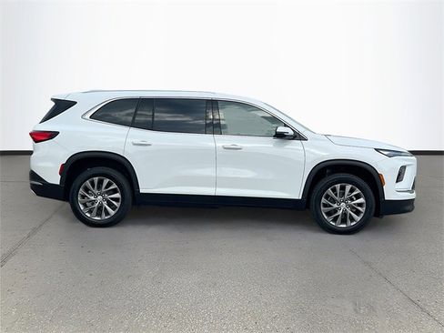 New 2026 Buick Enclave Preferred w/ Power Package image 3