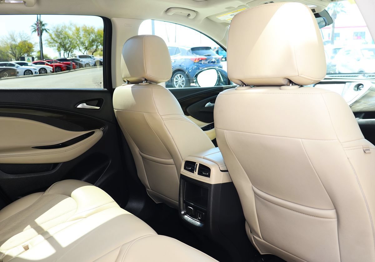 Used 2020 Buick Envision Preferred AWD/4WD image 29