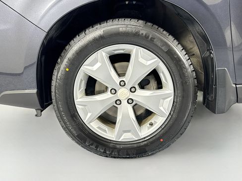 Used 2015 Subaru Forester 2.5i Premium image 30