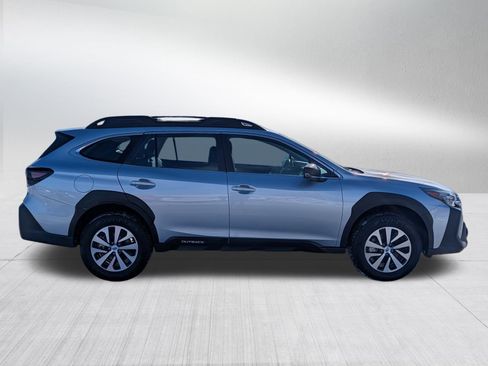 Certified 2025 Subaru Outback image 8