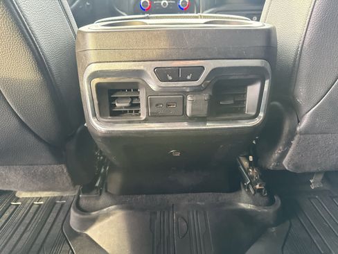 Used 2021 GMC Sierra 3500 Denali w/ Technology Package image 33