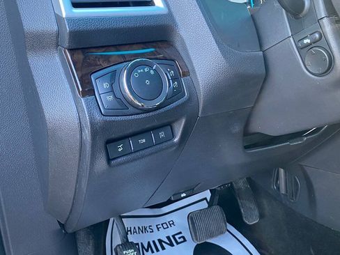 Used 2015 Ford Explorer Limited w/ Equipment Group 302A FWD image 21