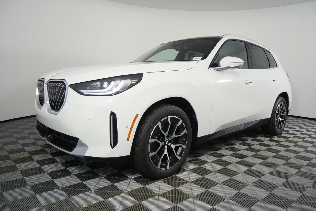 Certified 2026 BMW X3 xDrive30i w/ Convenience Package AWD/4WD image 9