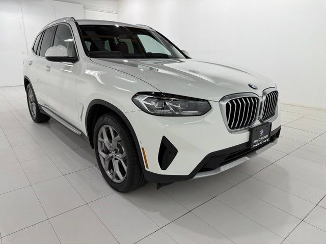Certified 2023 BMW X3 xDrive30i w/ Premium Package w/ZPA AWD/4WD image 7