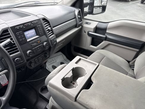 Used 2019 Ford F350 XL w/ STX Appearance Package AWD/4WD image 22