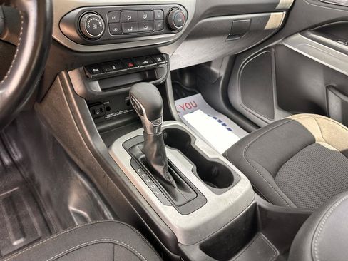 Used 2022 Chevrolet Colorado LT w/ Fleet Safety Package RWD image 24