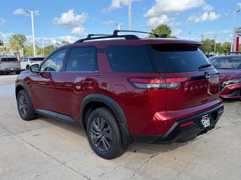 New 2026 Nissan Pathfinder SV FWD image 3