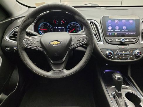 Used 2019 Chevrolet Malibu LT FWD image 22