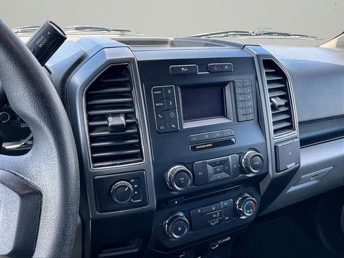 Used 2018 Ford F150 XLT AWD/4WD image 6