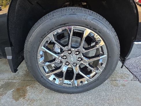 New 2026 Chevrolet Silverado 1500 LT w/ Safety Package AWD/4WD image 74