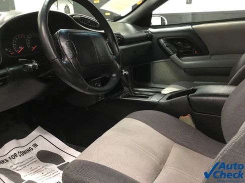 Used 1995 Chevrolet Camaro LT image 32