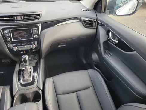 Certified 2022 Nissan Rogue Sport SL w/ Premium Package image 21