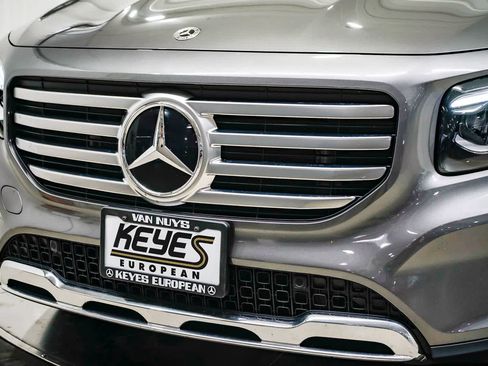 Used 2026 Mercedes-Benz GLB 250 image 8
