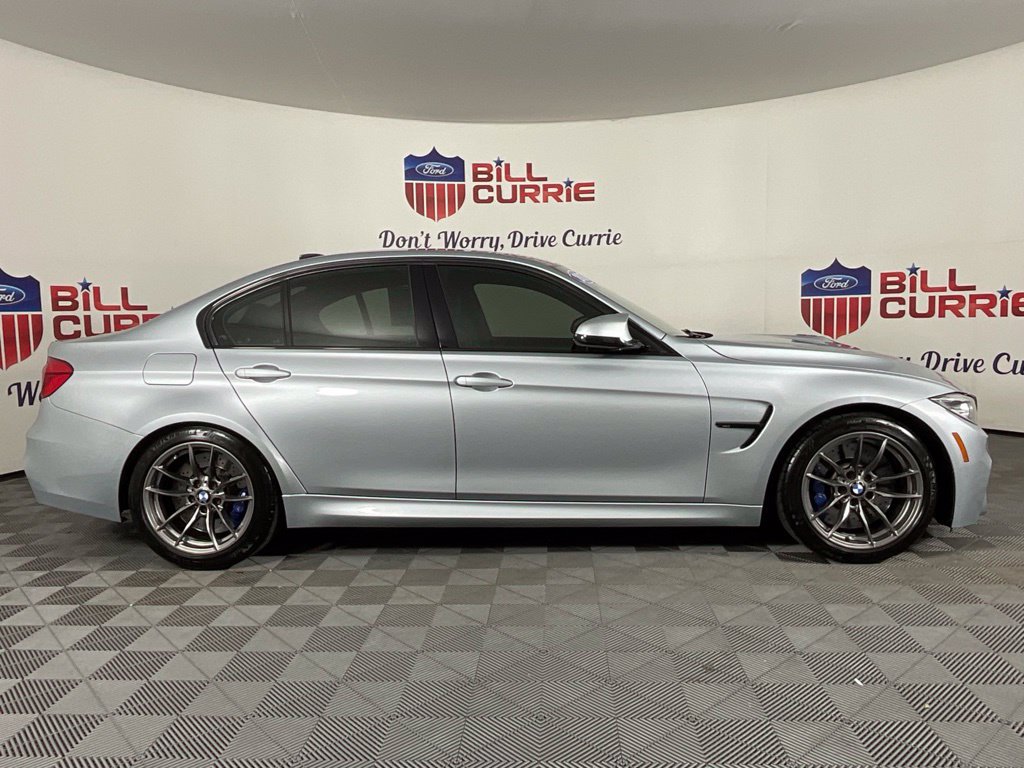 Used 2018 BMW M3 RWD image 2