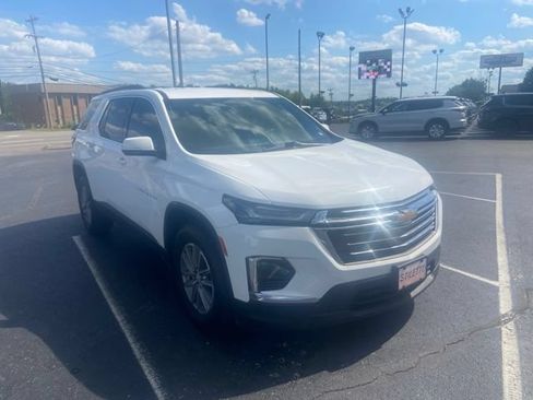 Used 2022 Chevrolet Traverse LT AWD/4WD image 3