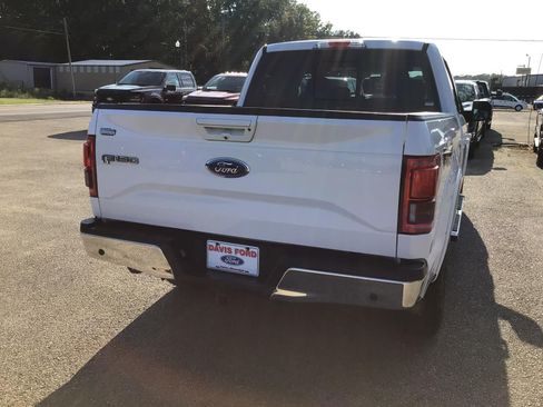 Used 2017 Ford F150 Lariat w/ Equipment Group 501A Mid AWD/4WD image 11