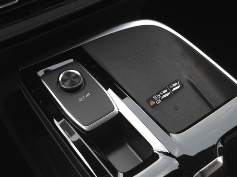 New 2026 Buick Enclave Preferred w/ Power Package FWD image 15