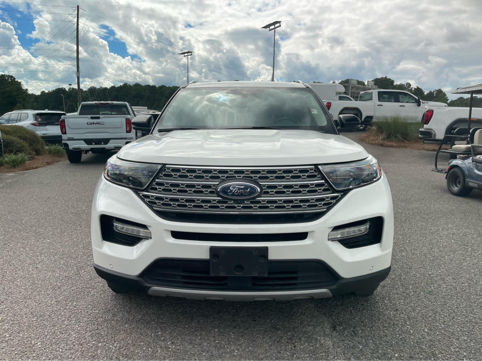Used 2021 Ford Explorer Limited w/ Equipment Group 301A RWD image 2