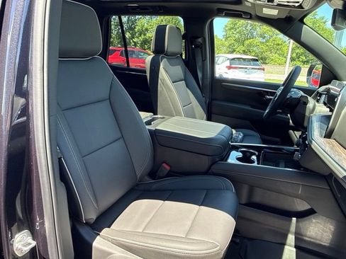 New 2026 Chevrolet Tahoe Premier w/ Sun And Tow Package AWD/4WD image 33