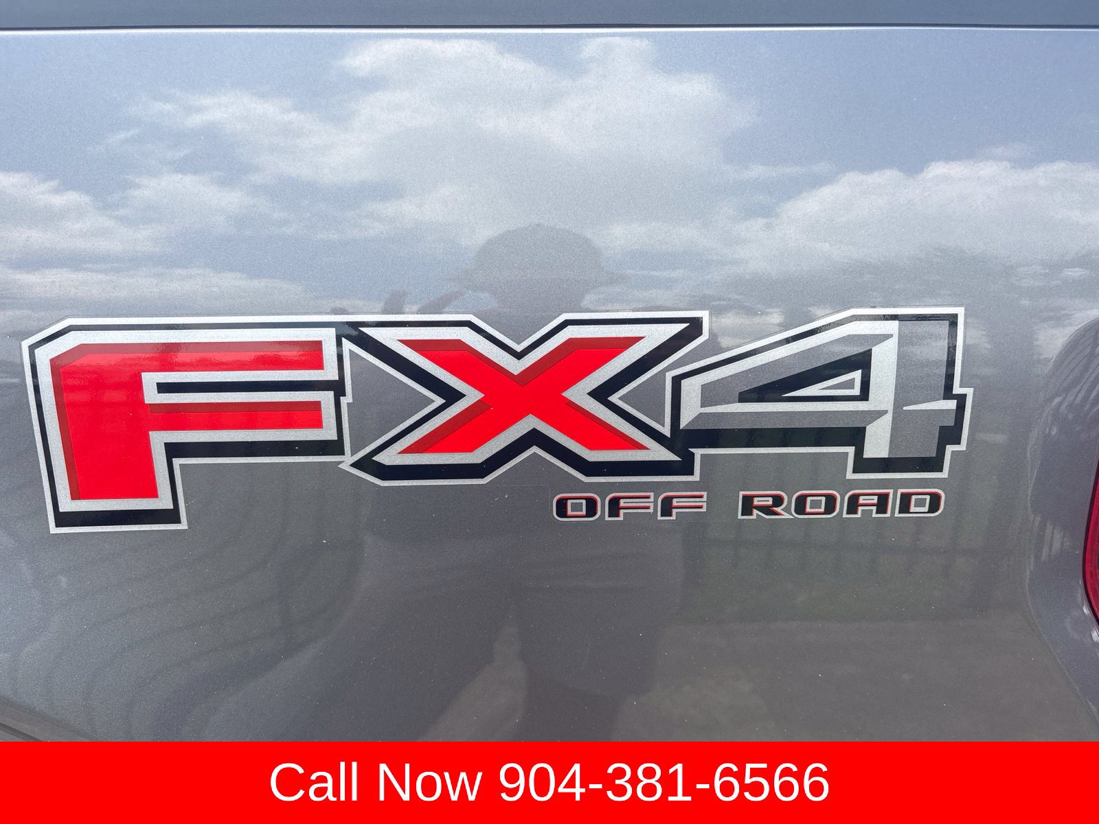 Used 2022 Ford F150 XLT w/ Equipment Group 302A High AWD/4WD image 9