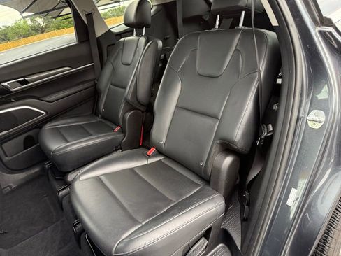 Used 2021 Kia Telluride S AWD/4WD image 22