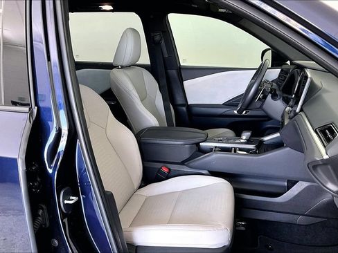 Used 2025 Lexus TX 350 AWD w/ Technology Package image 8