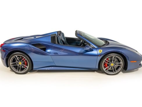 Certified 2019 Ferrari 488 Spider RWD image 18