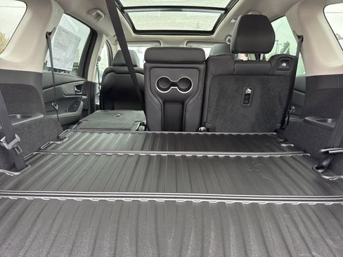 New 2026 Acura MDX SH-AWD image 14