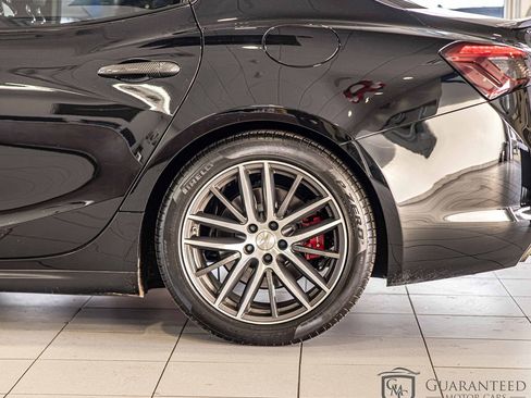 Used 2020 Maserati Ghibli image 8