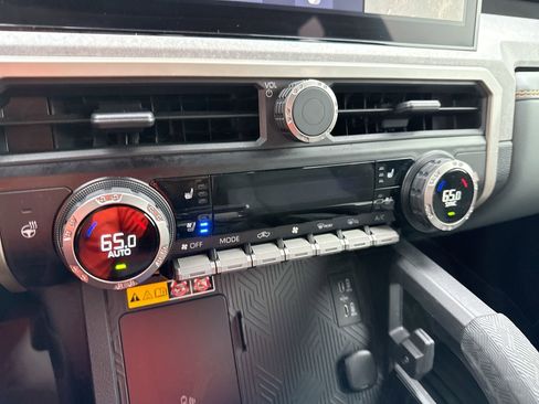 Certified 2024 Toyota Tacoma Trailhunter AWD/4WD image 16