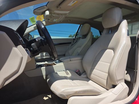 Used 2014 Mercedes-Benz E 350 2dr Cpe E 350 RWD image 11