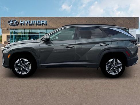 New 2025 Hyundai Tucson SEL AWD/4WD image 3