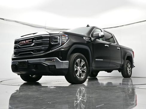 Certified 2024 GMC Sierra 1500 SLT image 45