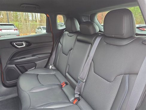 New 2026 Jeep Compass Latitude image 14