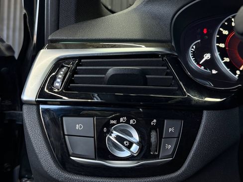 Used 2018 BMW 530i RWD image 19