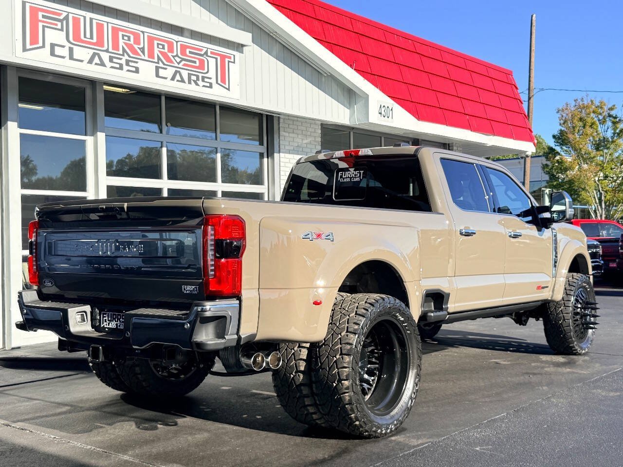 Used 2027 Ford F450 King Ranch w/ Chrome Package AWD/4WD image 3