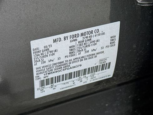 Used 2023 Ford Explorer ST AWD/4WD image 32