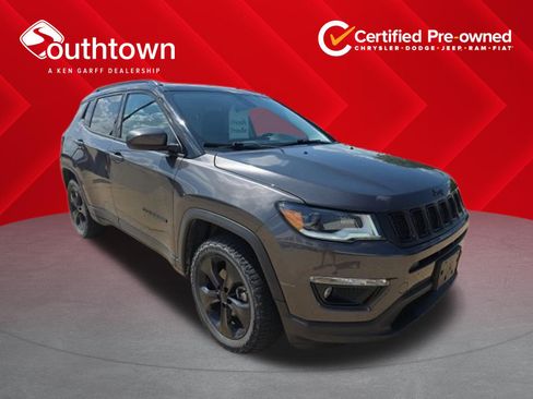 Certified 2019 Jeep Compass Latitude AWD/4WD image 1