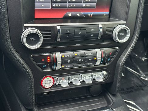 Used 2015 Ford Mustang GT Premium image 16