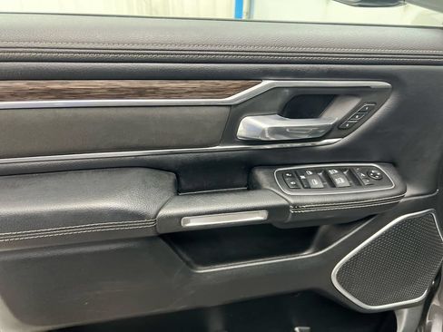 Used 2020 RAM 1500 Laramie AWD/4WD image 21