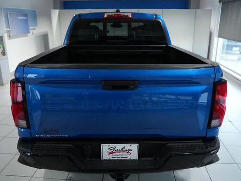 Used 2024 Chevrolet Colorado Z71 w/ Z71 Convenience Package 2 image 8