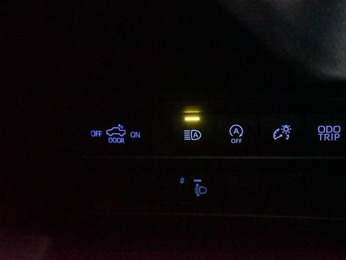 Used 2022 Toyota Tundra SR5 image 26