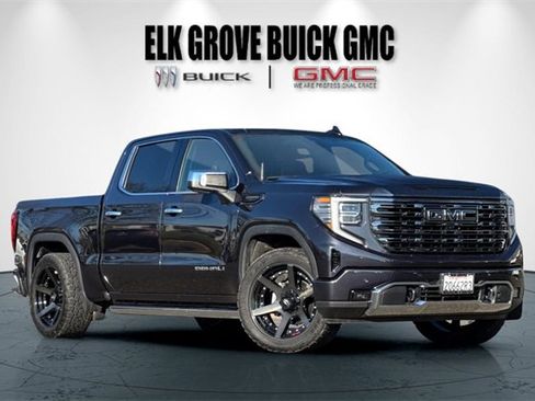 Used 2022 GMC Sierra 1500 Denali Ultimate image 2