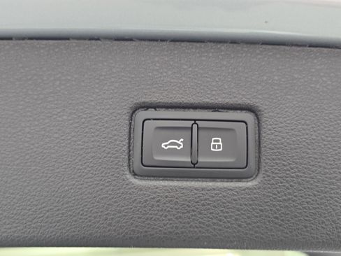 Used 2025 Audi Q7 2.0T Premium Plus w/ Premium Plus Package image 15